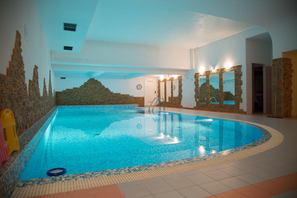 Radowid 15 W Centrum Z Basenem *